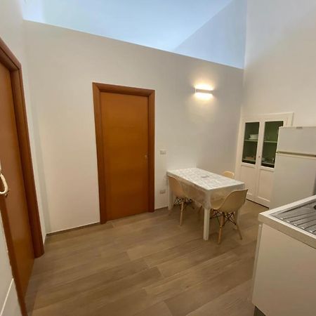 Sant'Adoeno Appartament ビシェーリエ エクステリア 写真